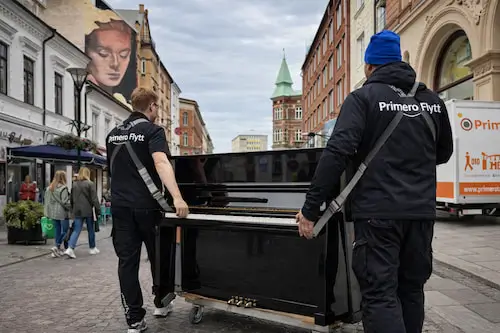 Primero Flytt flyttar piano i Malmö