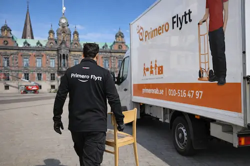 Bortforsling i Malmö – Primero Flytt hämtar möbler och grovsopor